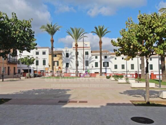 Surroundings of the property