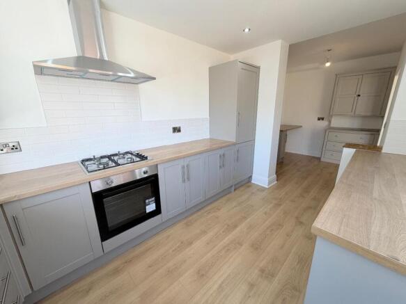 3 bed End of Terrace for sale Image 4