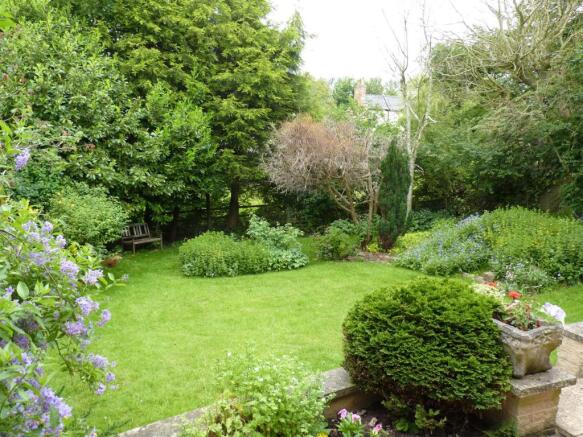 GARDEN