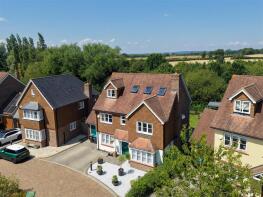 4, Hurstbeech Close, Hassocks BN6 9FP