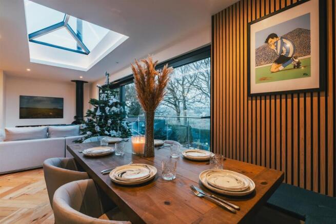 Living/Dining Room
