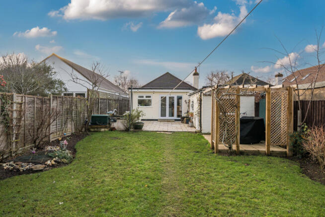 1396943-4-6967adc...