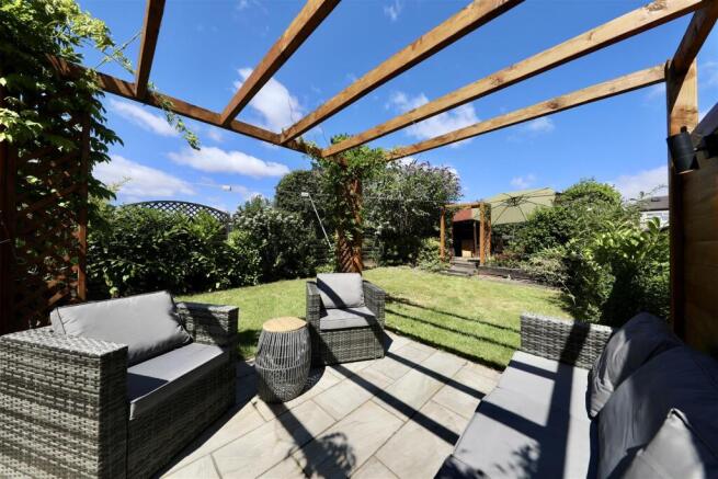 3 bed End of Terrace for sale Image 4