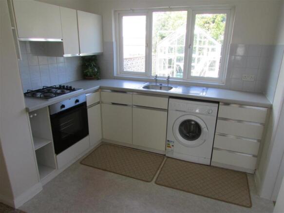 Kitchen.JPG