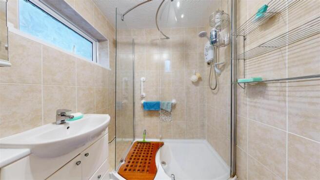 25-Woodside-Court-11272024_131706.jpg