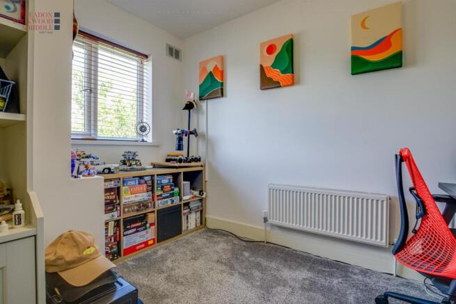 3 bed Semi-Detached for sale Image 11