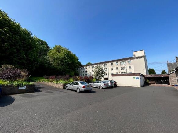 Sir Gabriel Wood Court photo 4