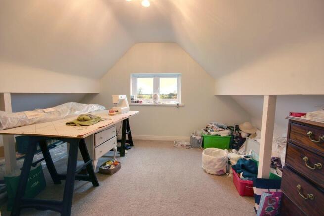 Bedroom 3 (Double)
