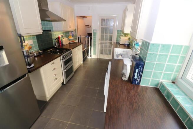 Kitchen / Breakfast Room