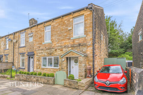 Halifax Road, Littleborough OL15 0HL