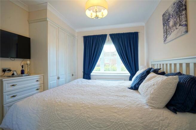 3 bed Bungalow for sale Image 12