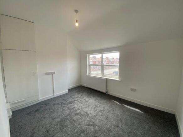 3 bed Terraced to rent Image 7