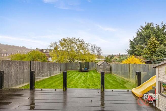 Ingham Drive, 3-003.JPG