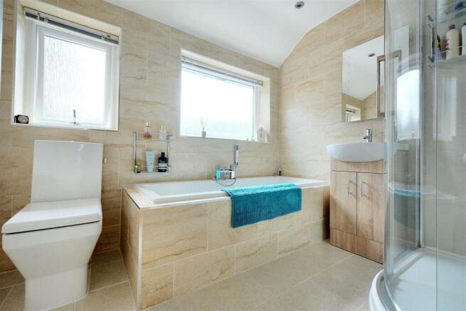 Bathroom.jpeg