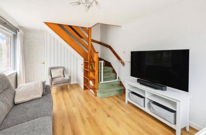 Hilmanton Road, Lower Earley, RG6 photo 4