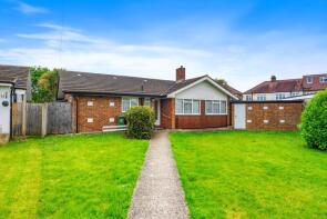 8a, Northfield Crescent, Cheam SM3 9SU