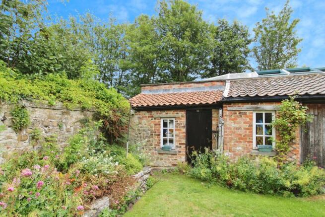 3 bed Detached for sale Image 12
