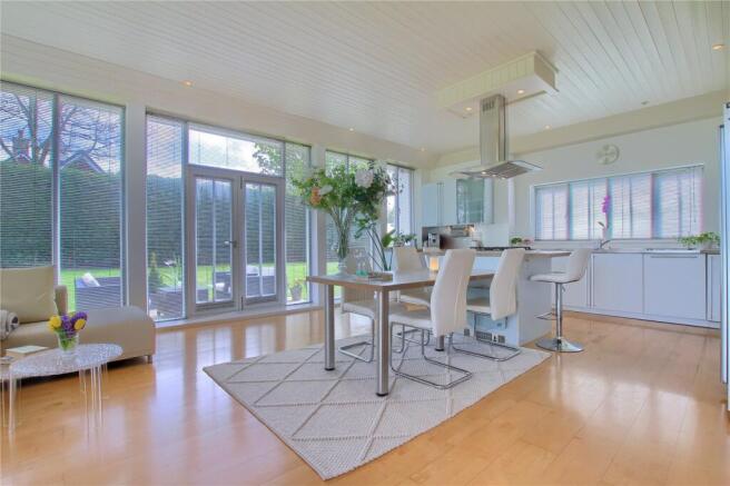 Kitchen/Living/Diner