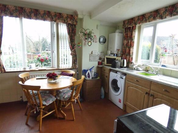 DINING KITCHEN