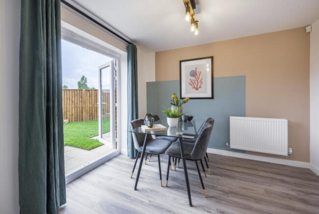 3 bed Semi-Detached for sale Image 4