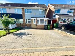 31, Alvington Close, Willenhall WV12 4TB