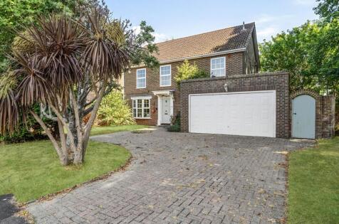 Alexander Close, Aldwick, PO21