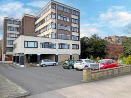 16, Grayson House, Beech Grove, Harrogate HG2 0ER