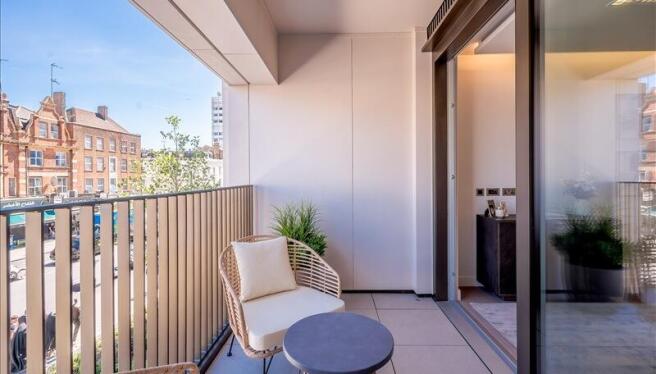 2 bed flat to rent