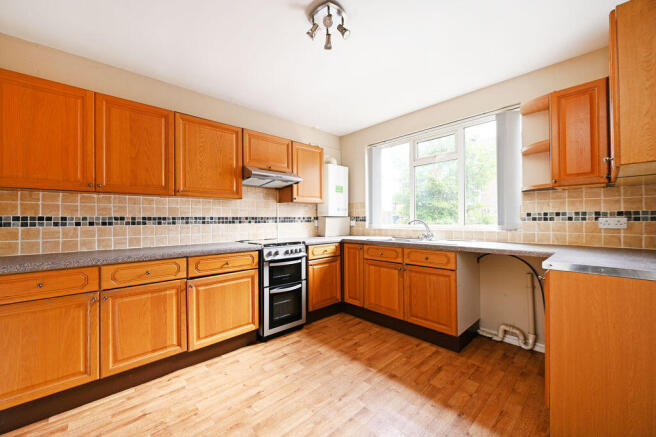 3 bed Detached for sale Image 5