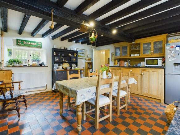 Kitchen/Dining Room