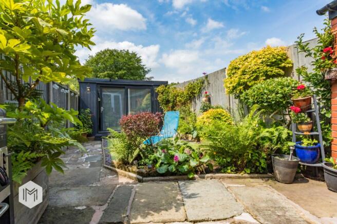 Albert Street, Egerton, BL7 - View 5