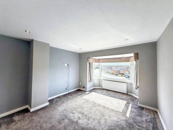 3 bed Semi-Detached for sale Image 8