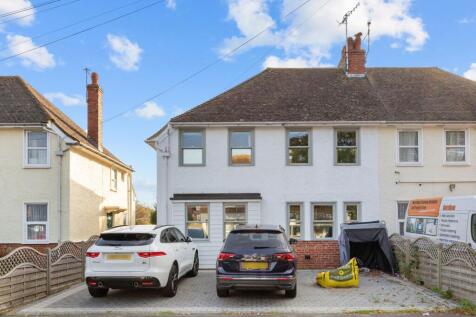 South Farm Road, Worthing, BN14