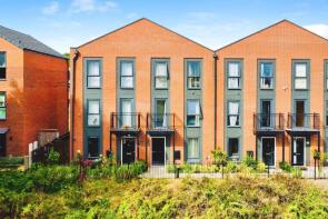 15, Langton Way, Leicester LE4 5FL