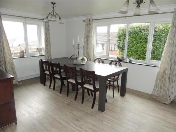 Dining Room: