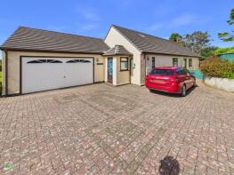 Kingfishers, Brentfields, Access To Whitecroft, Looe PL13 2JJ
