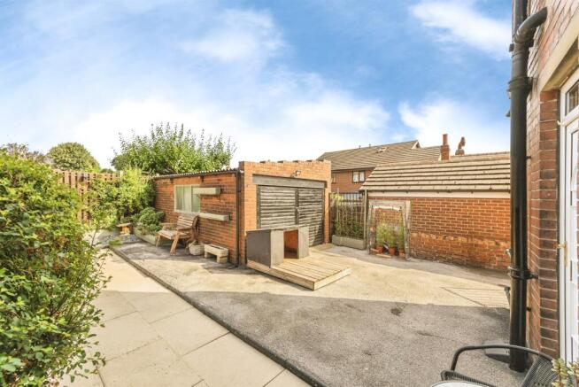 3 bed Semi-Detached for sale Image 10