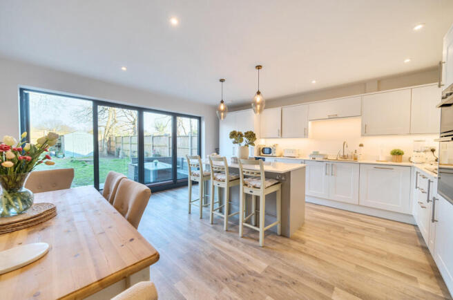 1428793-20-69bc24...