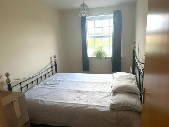 Birkby Close, Hamilton photo 5