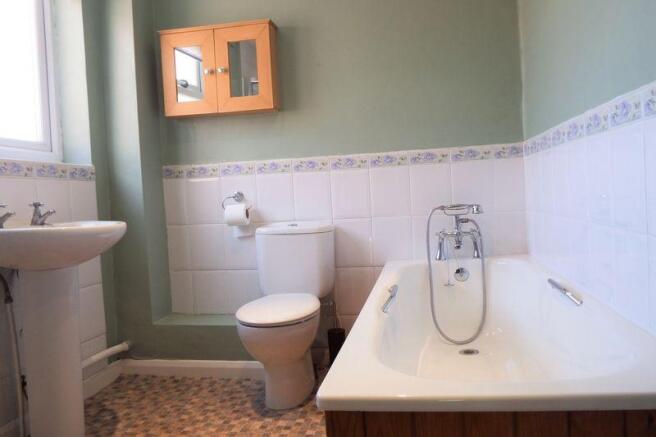 Photo 6