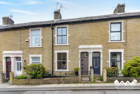 Woodville Terrace, Darwen, BB3 2JH
