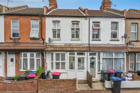 Station Avenue, Southend-on-Sea, Essex, SS2