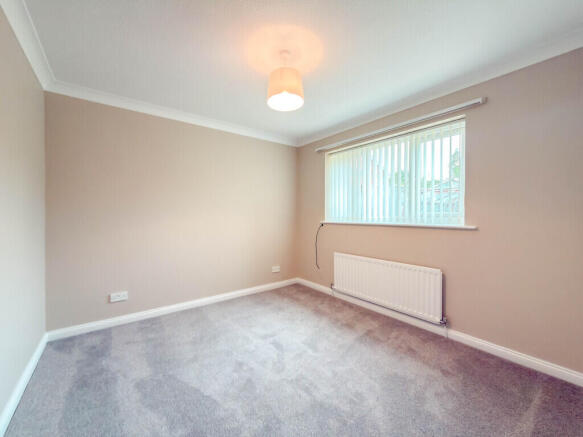 2 bed Bungalow for sale Image 6
