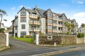 11, Devington Court, Cliff Road, Falmouth TR11 4PD