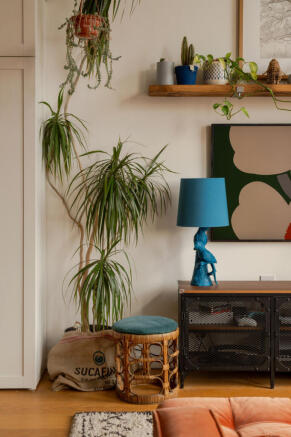 207407 - Hornsey Road, London, N7 - high res - ...