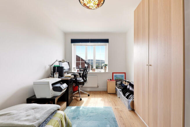 3 bed Semi-Detached for sale Image 12