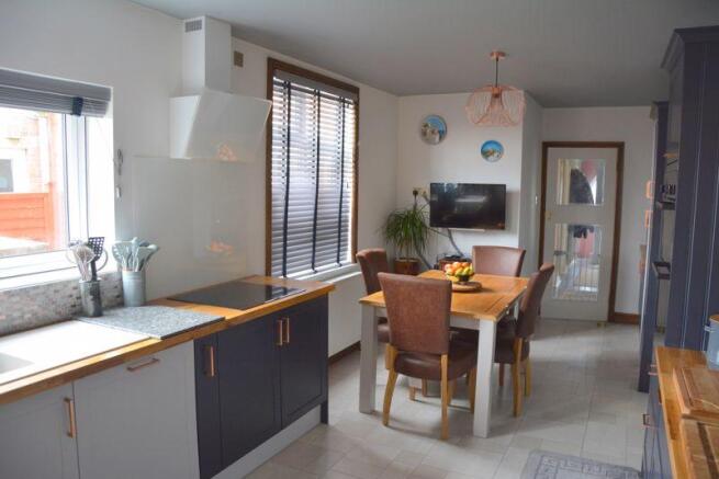 Kitchen/Breakf...