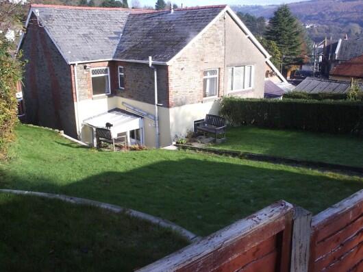 Rear Garden/Views