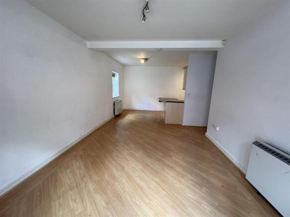 Pullman Court, Morley, Leeds photo 5
