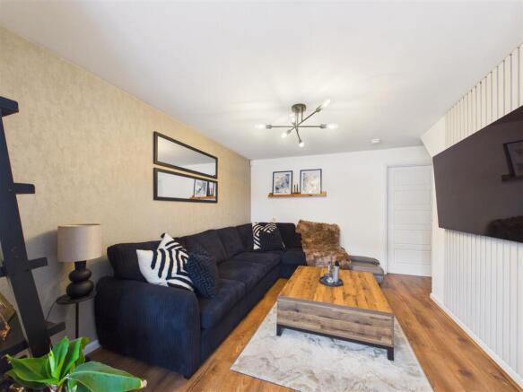 3 bed Detached for sale Image 5